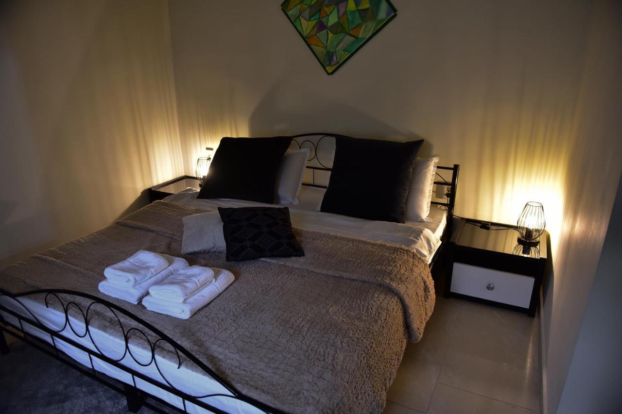 Apartamento Flh - A&M Central Studio Sibiu Exterior foto